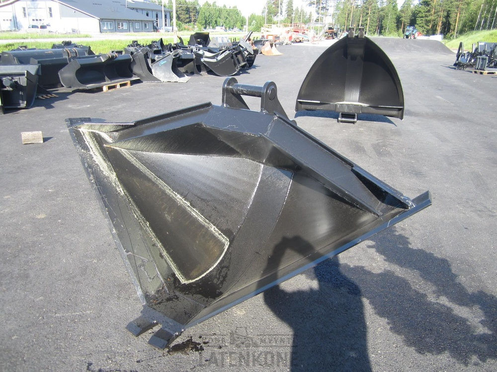 Laten Pelto-ojakauha 850L Miller 65 13-18ton - Godet pour Engins de chantier: photos 2 Laten Pelto-ojakauha 850L Miller 65 13-18ton - Godet pour Engins de chantier: photos 2