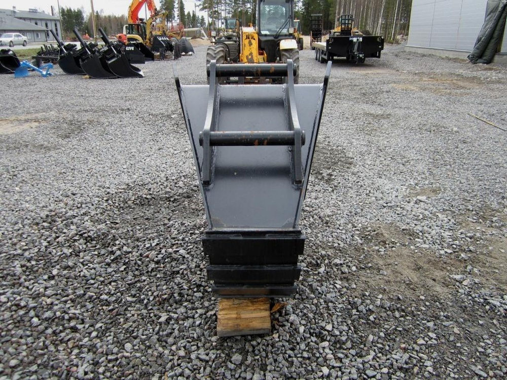 Godet pour Engins de chantier Laten Vesijohtokauha 600L S60 13-18ton: photos 6