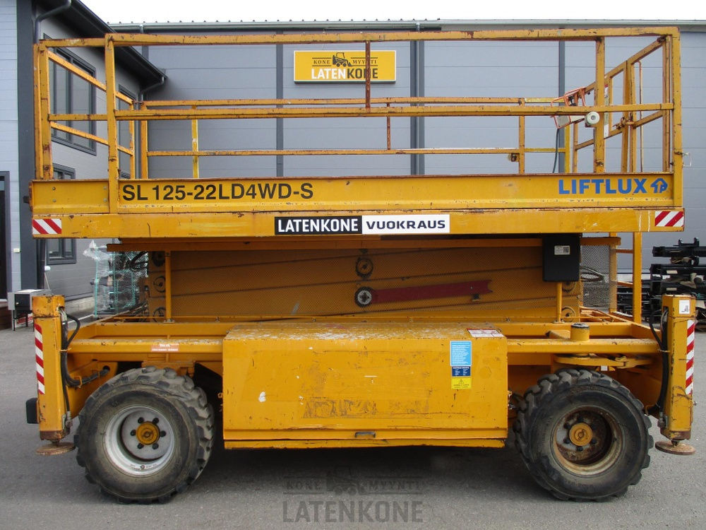 Liftlux SL 125-22LD4WDS - Nacelle ciseaux: photos 1 Liftlux SL 125-22LD4WDS - Nacelle ciseaux: photos 1