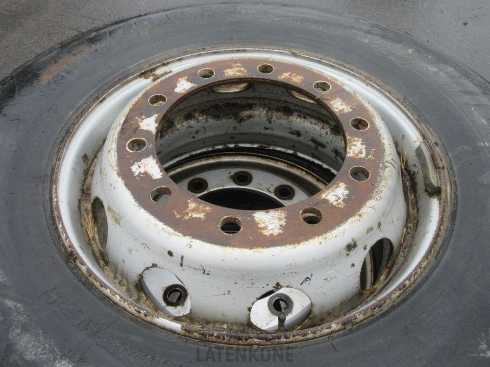 Renkaat vanteilla 315/70 R22,5 3kpl - Roue complète pour Engins de chantier: photos 5 Renkaat vanteilla 315/70 R22,5 3kpl - Roue complète pour Engins de chantier: photos 5