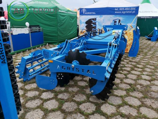 Agristal BTH hydraulic folding disc harrow 4.5 m - Herse: photos 3 Agristal BTH hydraulic folding disc harrow 4.5 m - Herse: photos 3