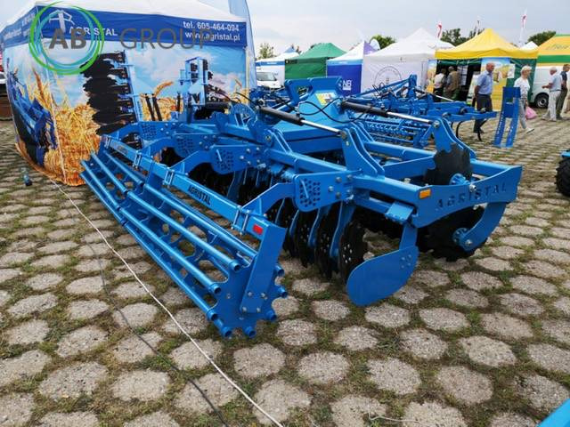 Agristal BTH hydraulic folding disc harrow 4.5 m - Herse: photos 2 Agristal BTH hydraulic folding disc harrow 4.5 m - Herse: photos 2
