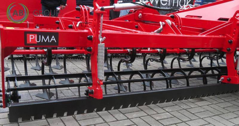 Awemak heavy soil tillage cultivator with hydraulic folding PUMA, 5 m - Bineuse: photos 3 Awemak heavy soil tillage cultivator with hydraulic folding PUMA, 5 m - Bineuse: photos 3