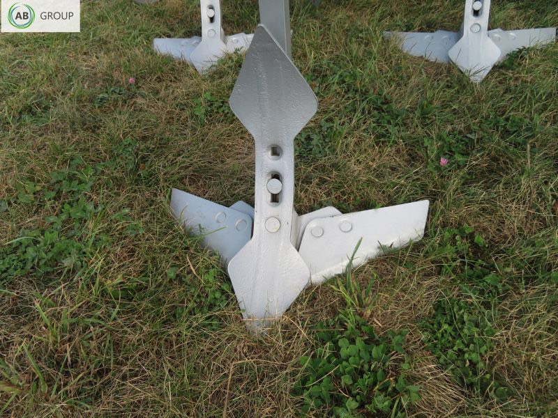Bomet cultivator Apus U865/3, 2,2 m - Bineuse: photos 3 Bomet cultivator Apus U865/3, 2,2 m - Bineuse: photos 3