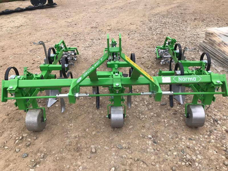 Bomet hoe-rider Norma P475/2 - Outils du sol: photos 2 Bomet hoe-rider Norma P475/2 - Outils du sol: photos 2