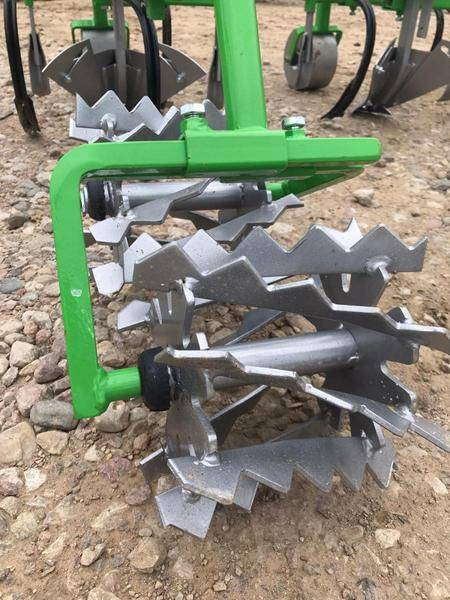 Bomet hoe-rider Norma P475/2 - Outils du sol: photos 3 Bomet hoe-rider Norma P475/2 - Outils du sol: photos 3