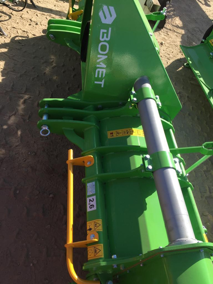 Bomet rotary tiller Volans U540/6, 2,6 m - Rotavator: photos 4 Bomet rotary tiller Volans U540/6, 2,6 m - Rotavator: photos 4