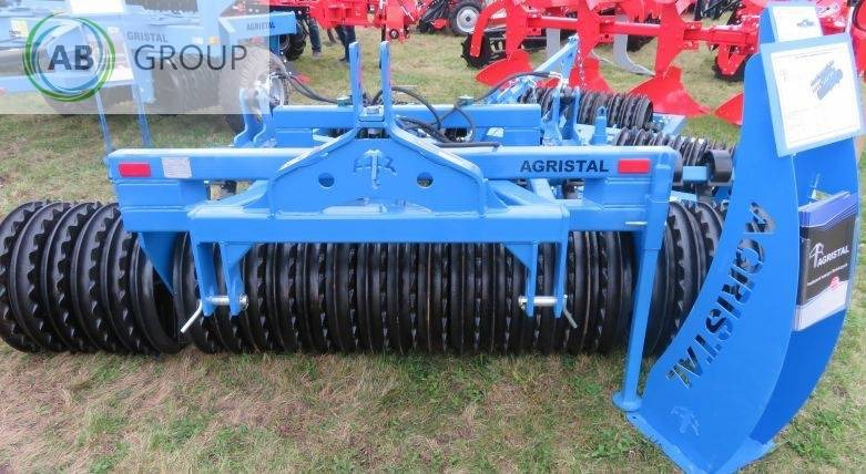 Front/rear three-point shaft 3 m Agristal WP - Rouleau agricole: photos 2 Front/rear three-point shaft 3 m Agristal WP - Rouleau agricole: photos 2