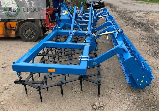 Heavy tine harrow hydraulically folding 7.7 m Agristal CBP - Herse étrille: photos 3 Heavy tine harrow hydraulically folding 7.7 m Agristal CBP - Herse étrille: photos 3