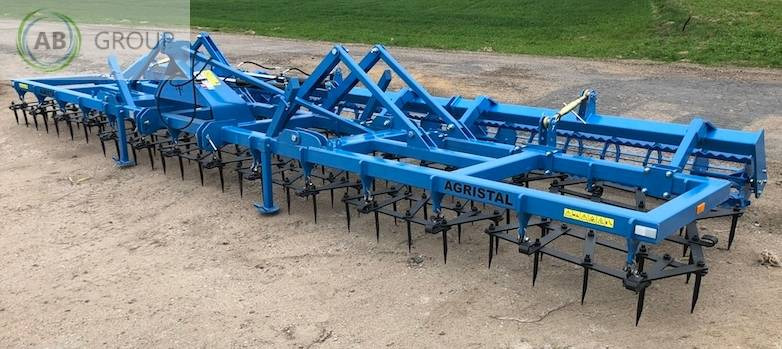 Heavy tine harrow hydraulically folding 7.7 m Agristal CBP - Herse étrille: photos 1 Heavy tine harrow hydraulically folding 7.7 m Agristal CBP - Herse étrille: photos 1