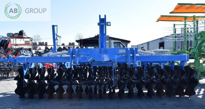 Inter-Tech front disc 3.0m with drag - Cover crop: photos 5 Inter-Tech front disc 3.0m with drag - Cover crop: photos 5