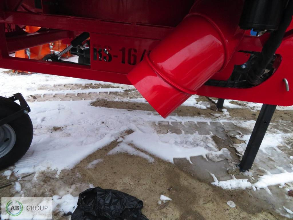 Pailleuse MCMS Warka straw spreader RS-16/B: photos 11 Pailleuse MCMS Warka straw spreader RS-16/B: photos 11