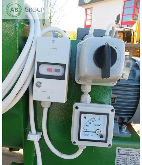 Mrol rozdrabniacz bijakowy ssąco-tłoczący H122 (11kW) - Équipement de traitement post-récolte: photos 5 Mrol rozdrabniacz bijakowy ssąco-tłoczący H122 (11kW) - Équipement de traitement post-récolte: photos 5