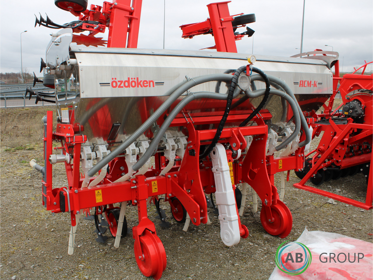 Ozdoken Interrow Cultivator ACM-KG7 – on stock - Bineuse: photos 2 Ozdoken Interrow Cultivator ACM-KG7 – on stock - Bineuse: photos 2