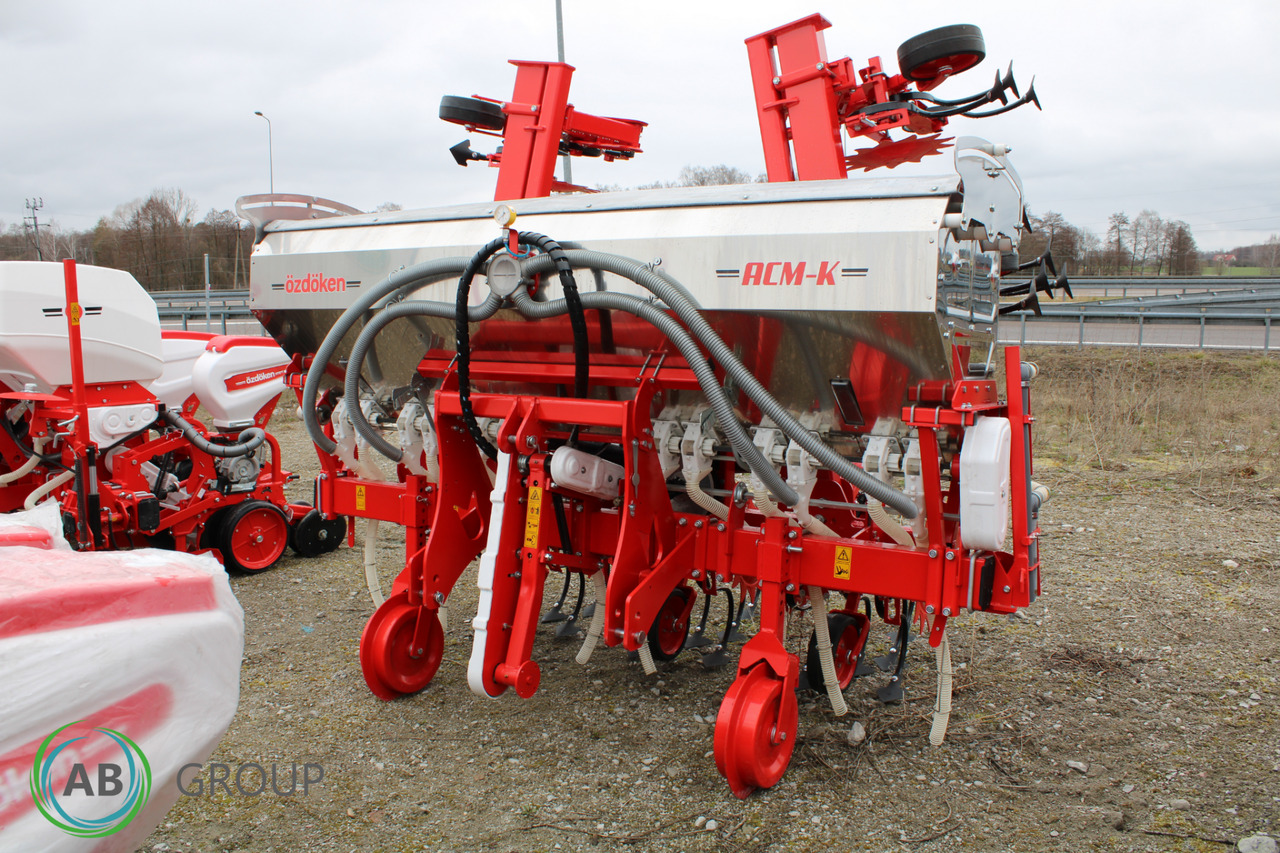 Ozdoken Interrow Cultivator ACM-KG7 – on stock - Bineuse: photos 1 Ozdoken Interrow Cultivator ACM-KG7 – on stock - Bineuse: photos 1