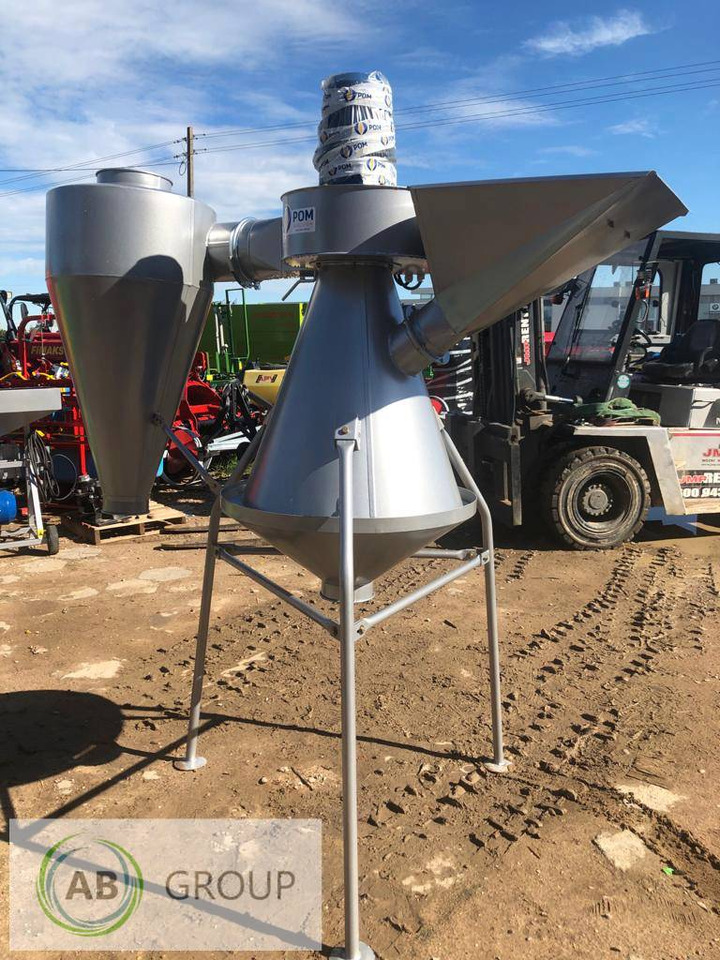 POM Augustów grain separator M502 - Nettoyeur séparateur: photos 4 POM Augustów grain separator M502 - Nettoyeur séparateur: photos 4