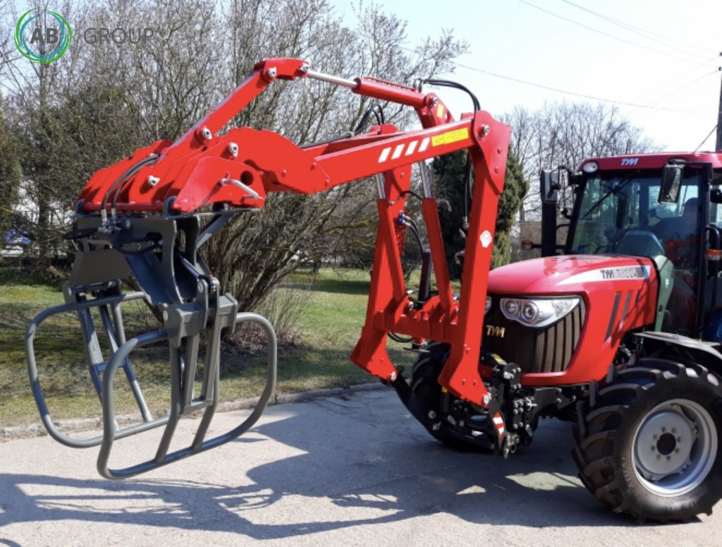 Pomarol front and rear mounted loader - Chargeur frontal pour tracteur: photos 1 Pomarol front and rear mounted loader - Chargeur frontal pour tracteur: photos 1