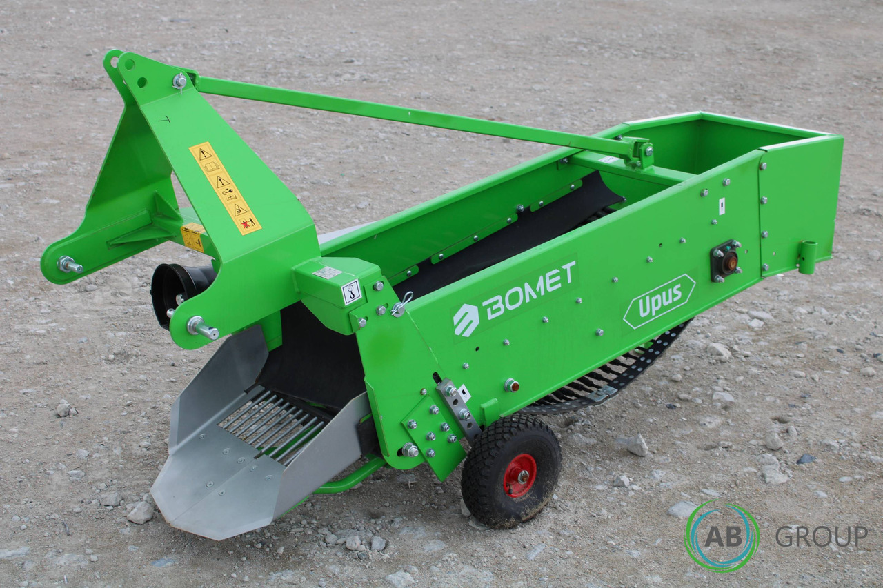 Single-row conveyor potato digger Bomet Upus Z656 - Arracheuse de pommes de terre: photos 2 Single-row conveyor potato digger Bomet Upus Z656 - Arracheuse de pommes de terre: photos 2