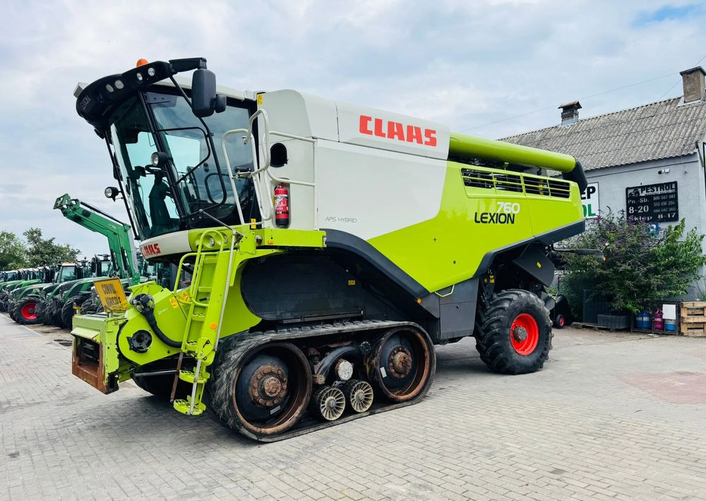 Claas Lexion 760 APS - Moissonneuse-batteuse: photos 5 Claas Lexion 760 APS - Moissonneuse-batteuse: photos 5