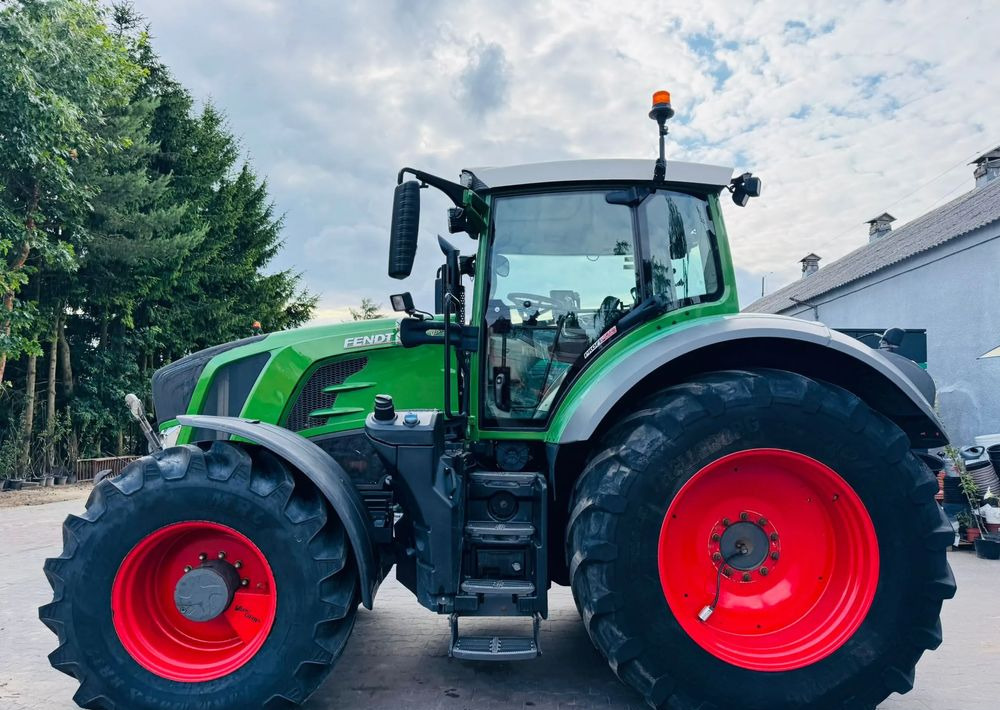 Fendt 828 Vario Profi Plus - Tracteur agricole: photos 3 Fendt 828 Vario Profi Plus - Tracteur agricole: photos 3