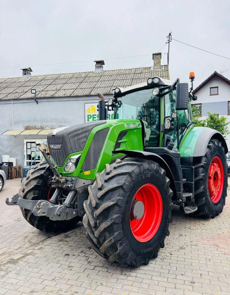Fendt 828 Vario Profi Plus - Tracteur agricole: photos 1 Fendt 828 Vario Profi Plus - Tracteur agricole: photos 1