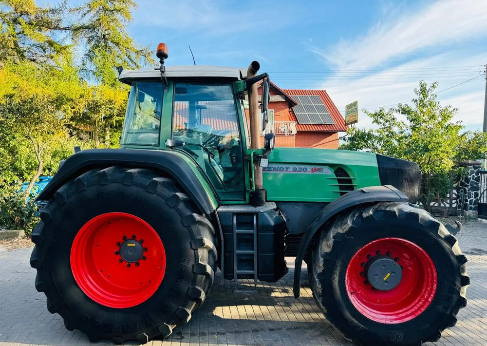 Tracteur agricole Fendt 930 Vario TMS: photos 10 Tracteur agricole Fendt 930 Vario TMS: photos 10