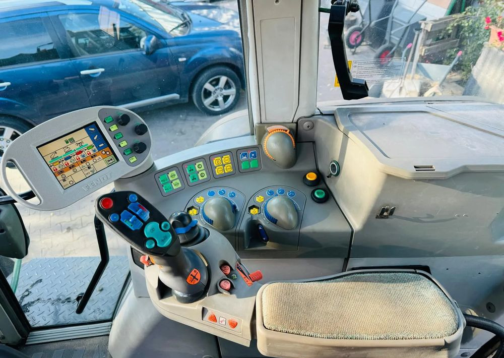 Tracteur agricole Fendt 930 Vario TMS: photos 14 Tracteur agricole Fendt 930 Vario TMS: photos 14