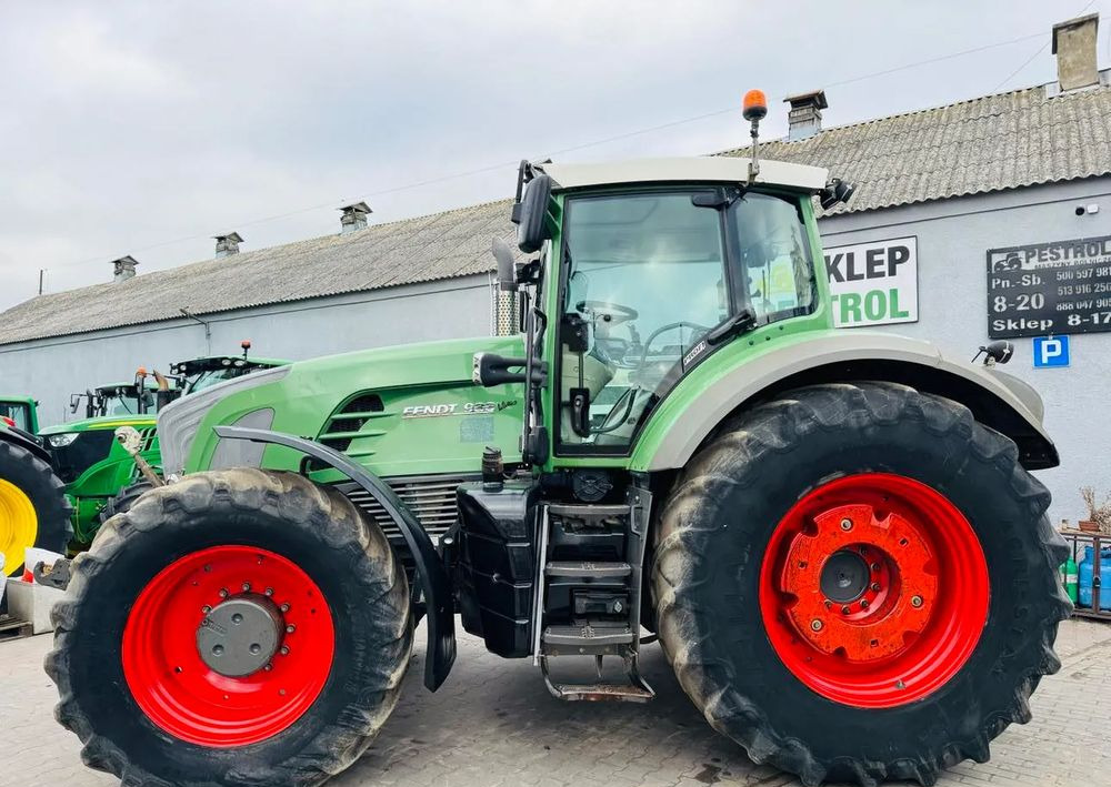 Fendt 933 Vario - Tracteur agricole: photos 3 Fendt 933 Vario - Tracteur agricole: photos 3