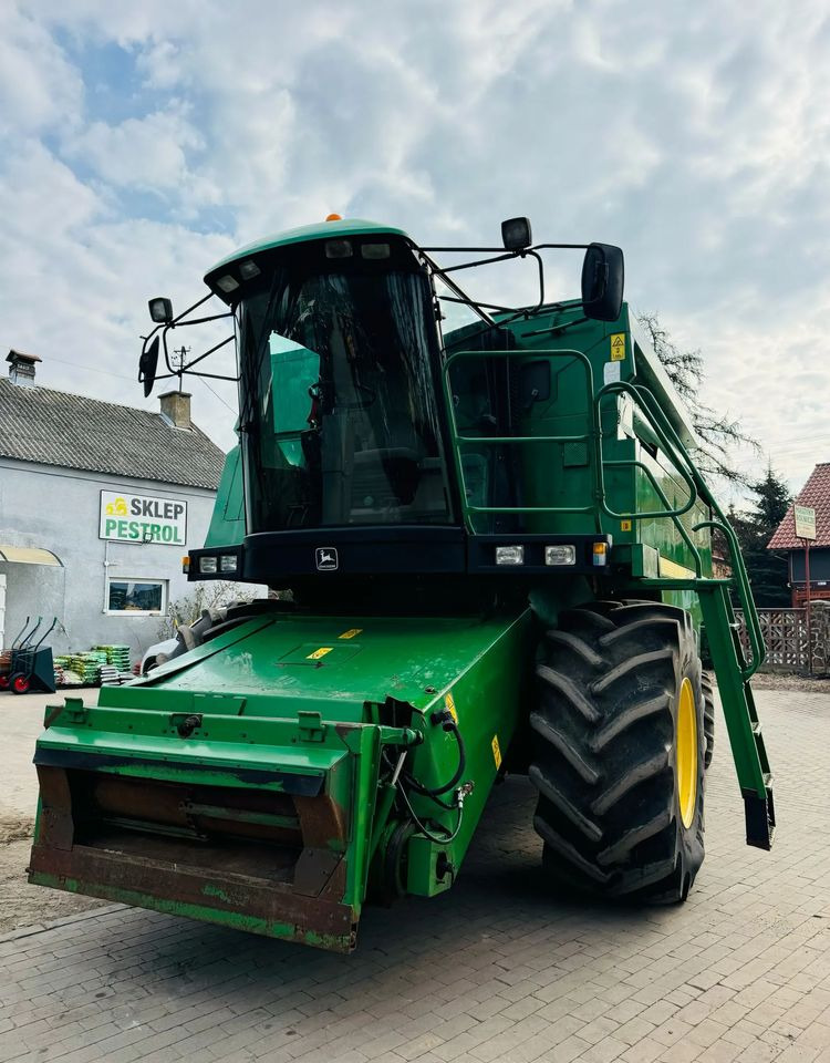 Moissonneuse-batteuse John Deere 2254: photos 6