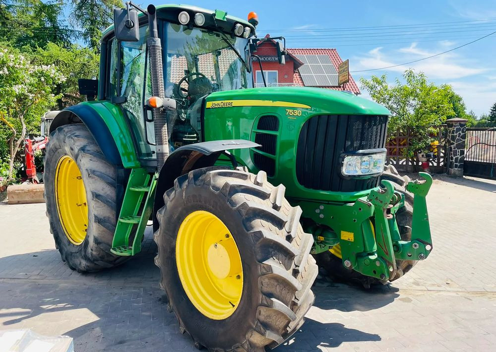 John Deere 7530 PREMIUM - Tracteur agricole: photos 2 John Deere 7530 PREMIUM - Tracteur agricole: photos 2