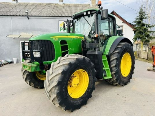 John Deere 7530 PREMIUM - Tracteur agricole: photos 1 John Deere 7530 PREMIUM - Tracteur agricole: photos 1