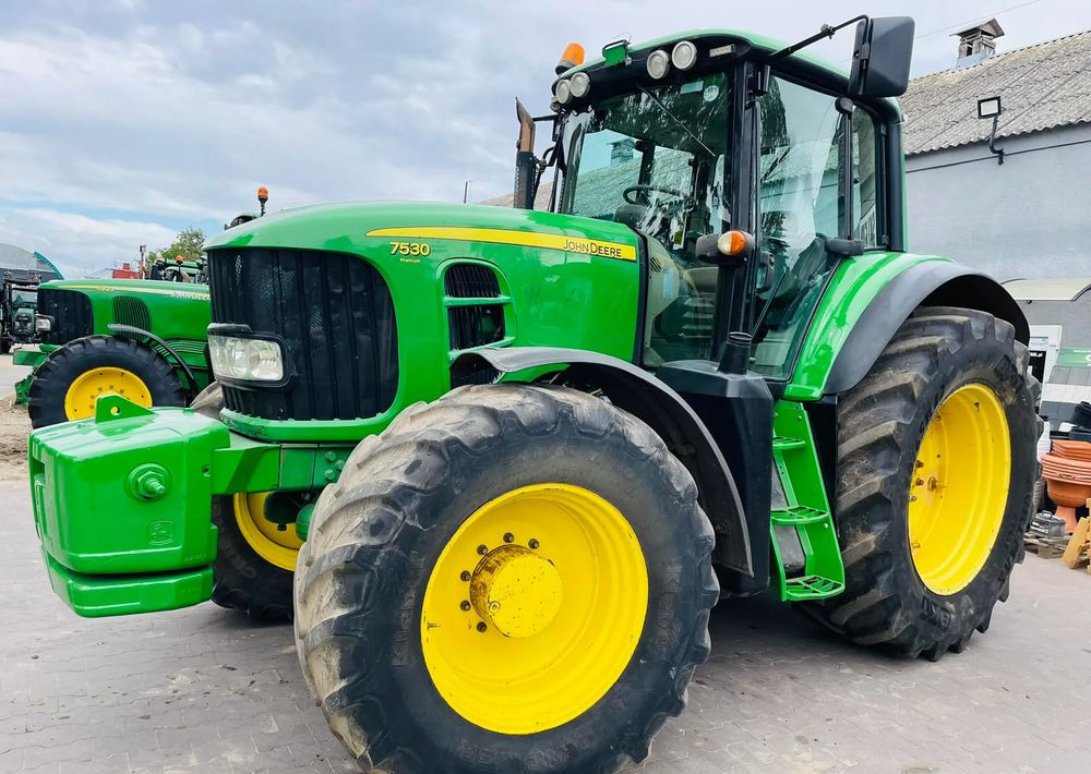 John Deere 7530 PREMIUM - Tracteur agricole: photos 3 John Deere 7530 PREMIUM - Tracteur agricole: photos 3