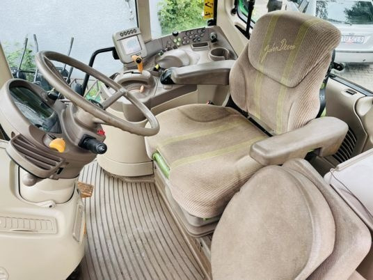 John Deere 7530 PREMIUM - Tracteur agricole: photos 2 John Deere 7530 PREMIUM - Tracteur agricole: photos 2