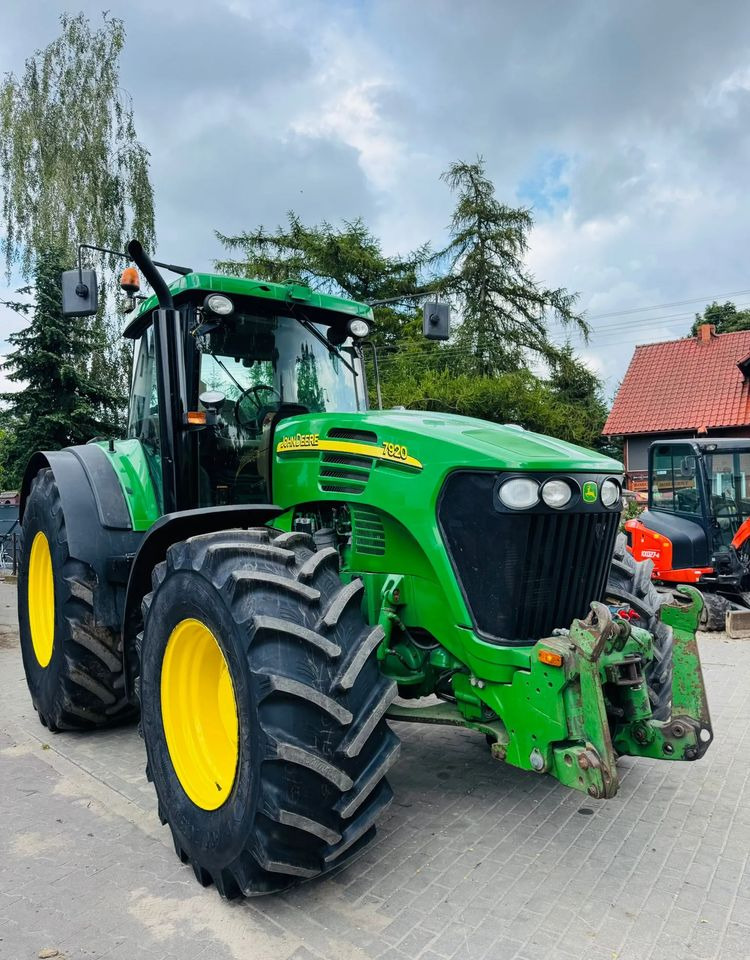 John Deere 7920 - Tracteur agricole: photos 1 John Deere 7920 - Tracteur agricole: photos 1