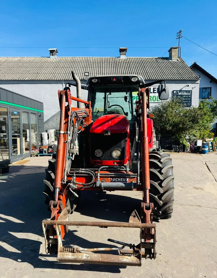 Massey Ferguson 6490 Dyna 6 - Tracteur agricole: photos 5 Massey Ferguson 6490 Dyna 6 - Tracteur agricole: photos 5