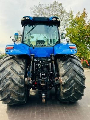 New Holland T8.390 - Tracteur agricole: photos 5 New Holland T8.390 - Tracteur agricole: photos 5