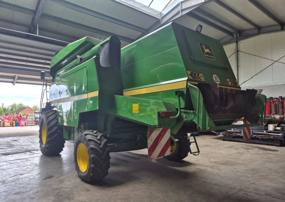 John Deere 2066 - Moissonneuse-batteuse: photos 5 John Deere 2066 - Moissonneuse-batteuse: photos 5