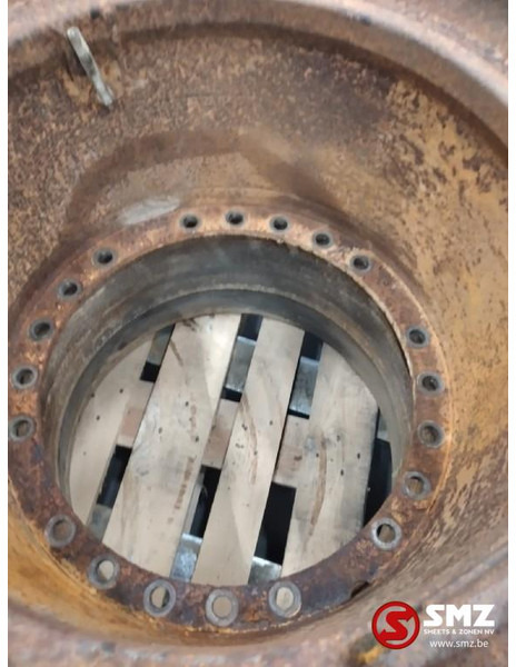 Bridgestone Occ industrieband Bridgestone 29.5R25 - Pneu pour Camion: photos 2 Bridgestone Occ industrieband Bridgestone 29.5R25 - Pneu pour Camion: photos 2