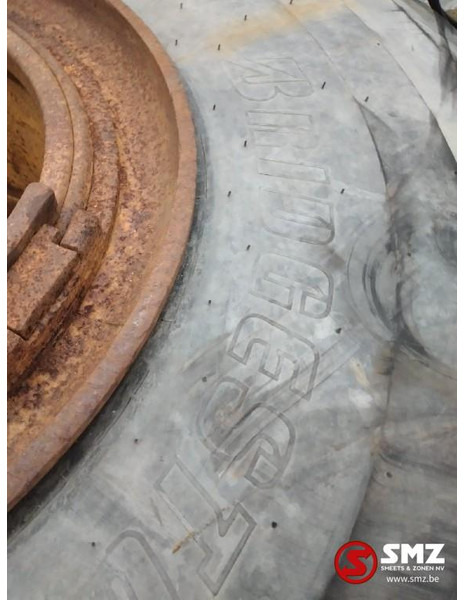 Bridgestone Occ industrieband Bridgestone 29.5R25 - Pneu pour Camion: photos 3 Bridgestone Occ industrieband Bridgestone 29.5R25 - Pneu pour Camion: photos 3