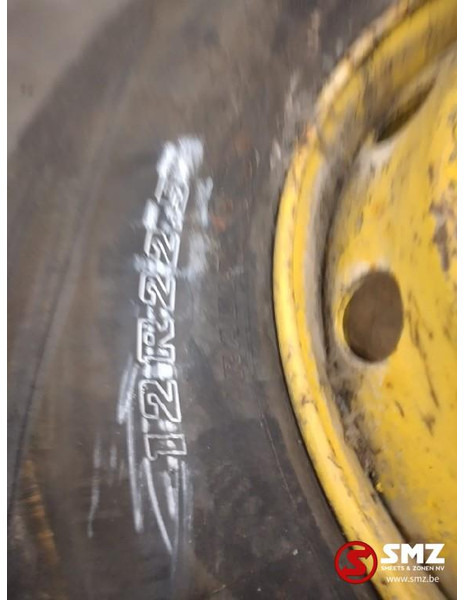 Bridgestone Occ vrachtwagenband Bridgestone 12R22.5 - Pneu pour Camion: photos 5 Bridgestone Occ vrachtwagenband Bridgestone 12R22.5 - Pneu pour Camion: photos 5