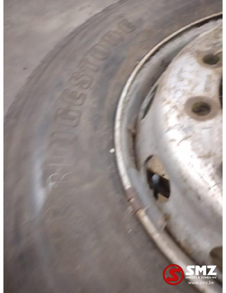 Bridgestone Occ vrachtwagenband Bridgestone 12R22.5 - Pneu pour Camion: photos 3 Bridgestone Occ vrachtwagenband Bridgestone 12R22.5 - Pneu pour Camion: photos 3