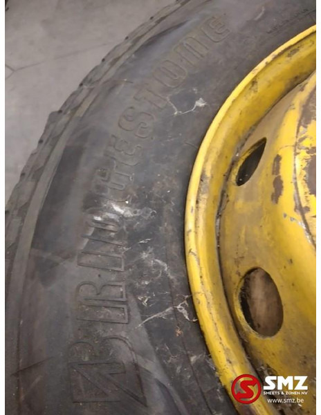Bridgestone Occ vrachtwagenband Bridgestone 12R22.5 - Pneu pour Camion: photos 4 Bridgestone Occ vrachtwagenband Bridgestone 12R22.5 - Pneu pour Camion: photos 4