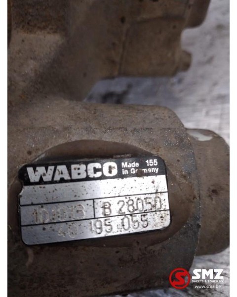 DAF Occ Remklauw rechts voor/achter DAF LF55 - Étrier de frein pour Camion: photos 2 DAF Occ Remklauw rechts voor/achter DAF LF55 - Étrier de frein pour Camion: photos 2