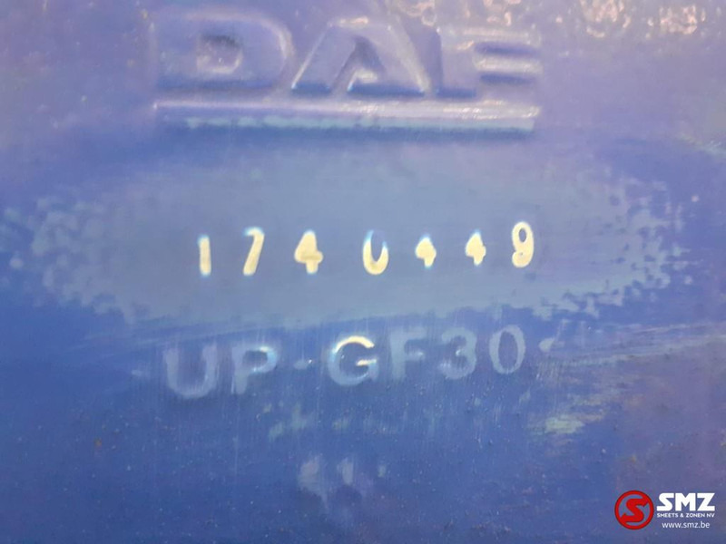 DAF Occ cabinespoiler links DAF - Aérodynamique/ Spoilers pour Camion: photos 3 DAF Occ cabinespoiler links DAF - Aérodynamique/ Spoilers pour Camion: photos 3