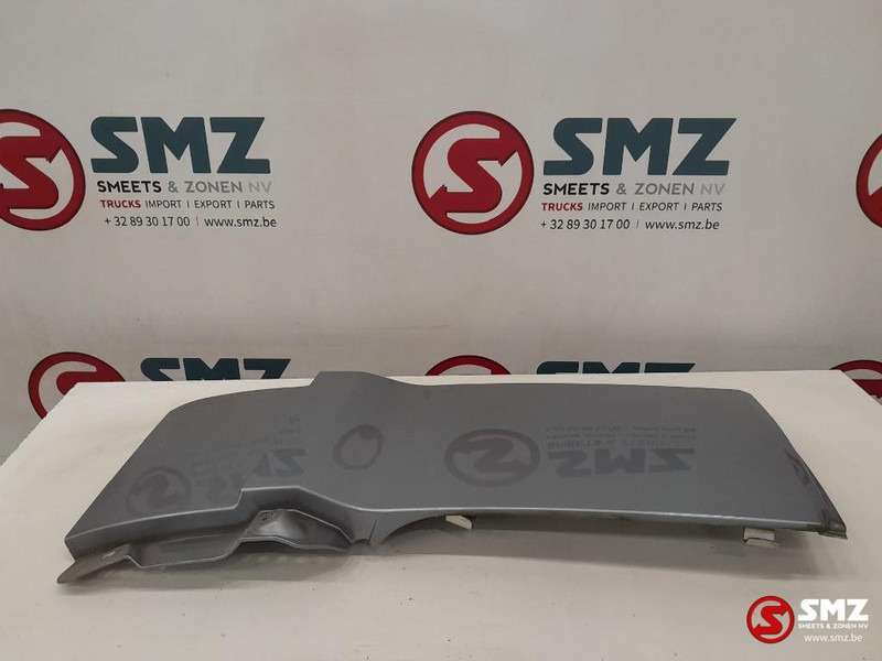 DAF Occ cabinezijspoiler linksboven DAF - Aérodynamique/ Spoilers pour Camion: photos 2 DAF Occ cabinezijspoiler linksboven DAF - Aérodynamique/ Spoilers pour Camion: photos 2
