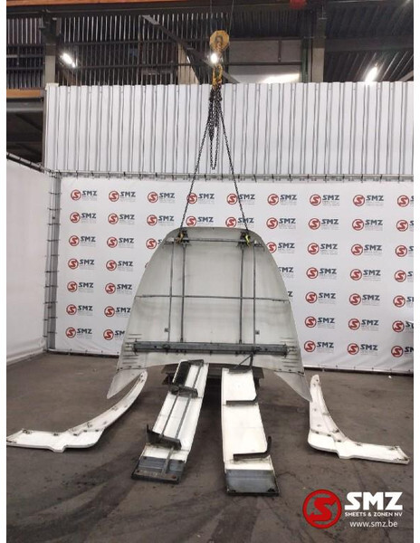 DAF Occ set cabinespoilers DAF XF105 1653700 1653701 1 - Aérodynamique/ Spoilers pour Camion: photos 2 DAF Occ set cabinespoilers DAF XF105 1653700 1653701 1 - Aérodynamique/ Spoilers pour Camion: photos 2