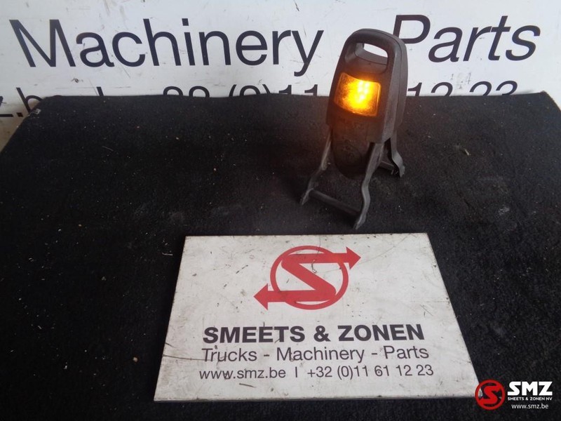 Diversen Occ draag lamp gele flits witte lamp - Lumière/ Éclairage pour Camion: photos 1 Diversen Occ draag lamp gele flits witte lamp - Lumière/ Éclairage pour Camion: photos 1