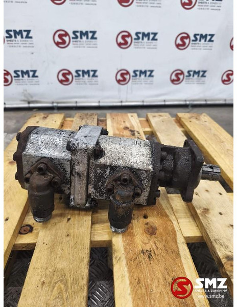 Diversen Occ hydraulische pomp PB46/33D-P66Z1 Salami - Pompe hydraulique pour Camion: photos 2 Diversen Occ hydraulische pomp PB46/33D-P66Z1 Salami - Pompe hydraulique pour Camion: photos 2