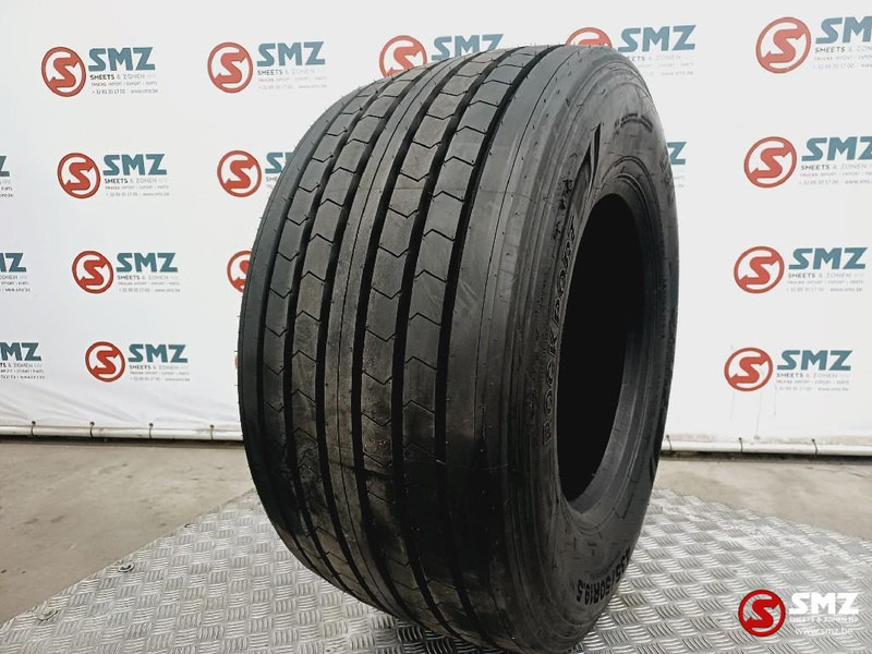 Goodyear Band 435/50r19.5 Rockport 435/50R19.5 ght22 - Pneu pour Camion: photos 3 Goodyear Band 435/50r19.5 Rockport 435/50R19.5 ght22 - Pneu pour Camion: photos 3