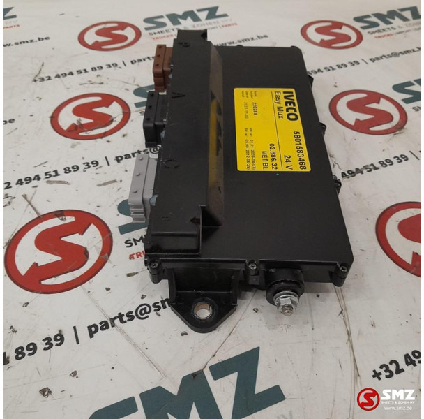 Iveco Occ ECU MET BL regeleenheid Iveco - Bloc de gestion pour Camion: photos 3 Iveco Occ ECU MET BL regeleenheid Iveco - Bloc de gestion pour Camion: photos 3